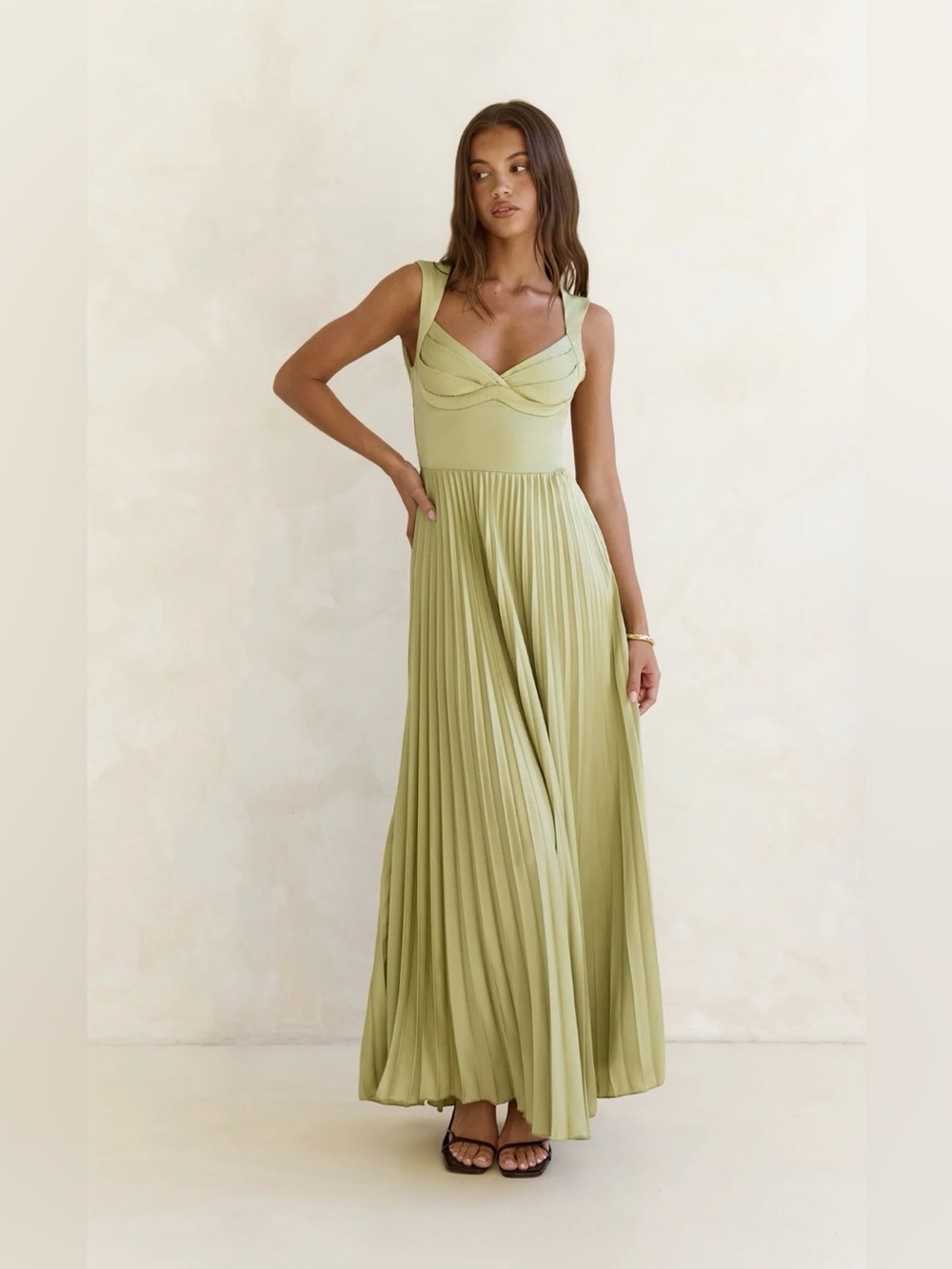 NWT Fortunate One Song Of The Sky Plisse Maxi Dress Green